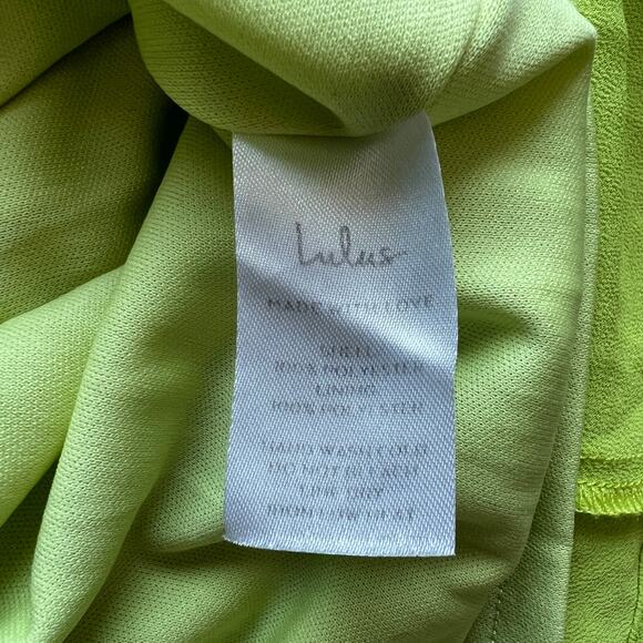 Lulu's Maxi Dress Small Celebration Time Sleeveless Tiered Midi Lime Green FLAW - Picture 12 of 16